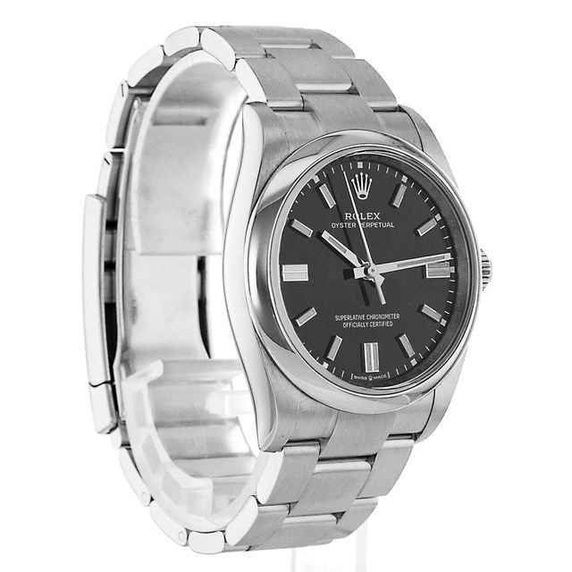 Rolex Oyster Perpetual 126000 Image 2